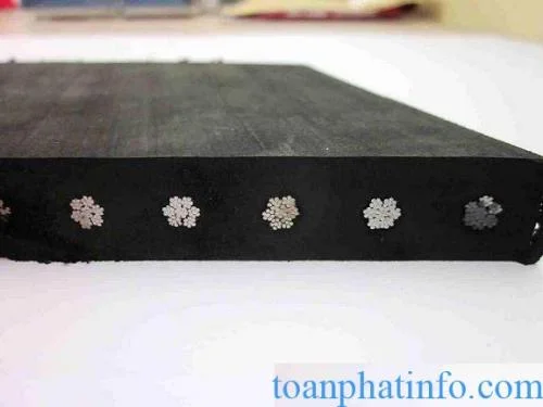 Băng Tải Cao Su Bố Lõi Thép Giải Pháp Vận Chuyển Tải Nặng Bền Bỉ-1.webp