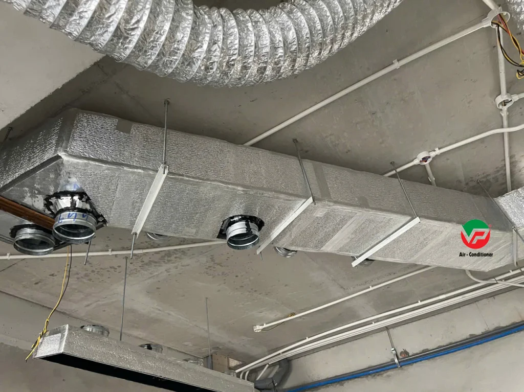 Lắp đặt Máy lạnh giấu trần nối ống gió 20HP cho nhà hàng biệt thự Tại sao nên chọn-1.webp