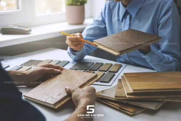 Mẫu sàn gỗ tự nhiên cho căn hộ chung cư đẹp-4.webp