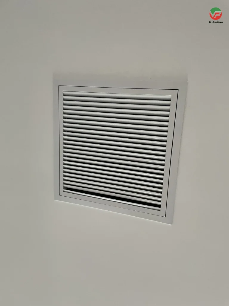 Nên chọn lựa những thương hiệu Máy lạnh giấu trần nào để lắp đặt cho quán BAR-1.webp