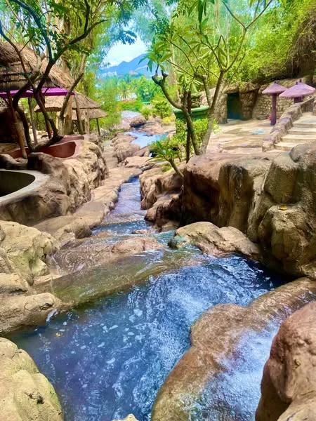 TẮM BÙN THÁP BÀ NHA TRANG SUỐI KHOÁNG NÓNG THÁP BÀ-9.webp