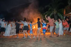 Ray Beach Nha Trang - Dao Bich Dam Nha Trang - Nha Trang Booking (25).webp