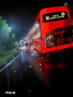 Sạt lở nghiêm trọng, nhiều người thương vong tại đèo Khánh Lê