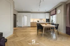 Mẫu sàn gỗ tự nhiên cho căn hộ chung cư đẹp